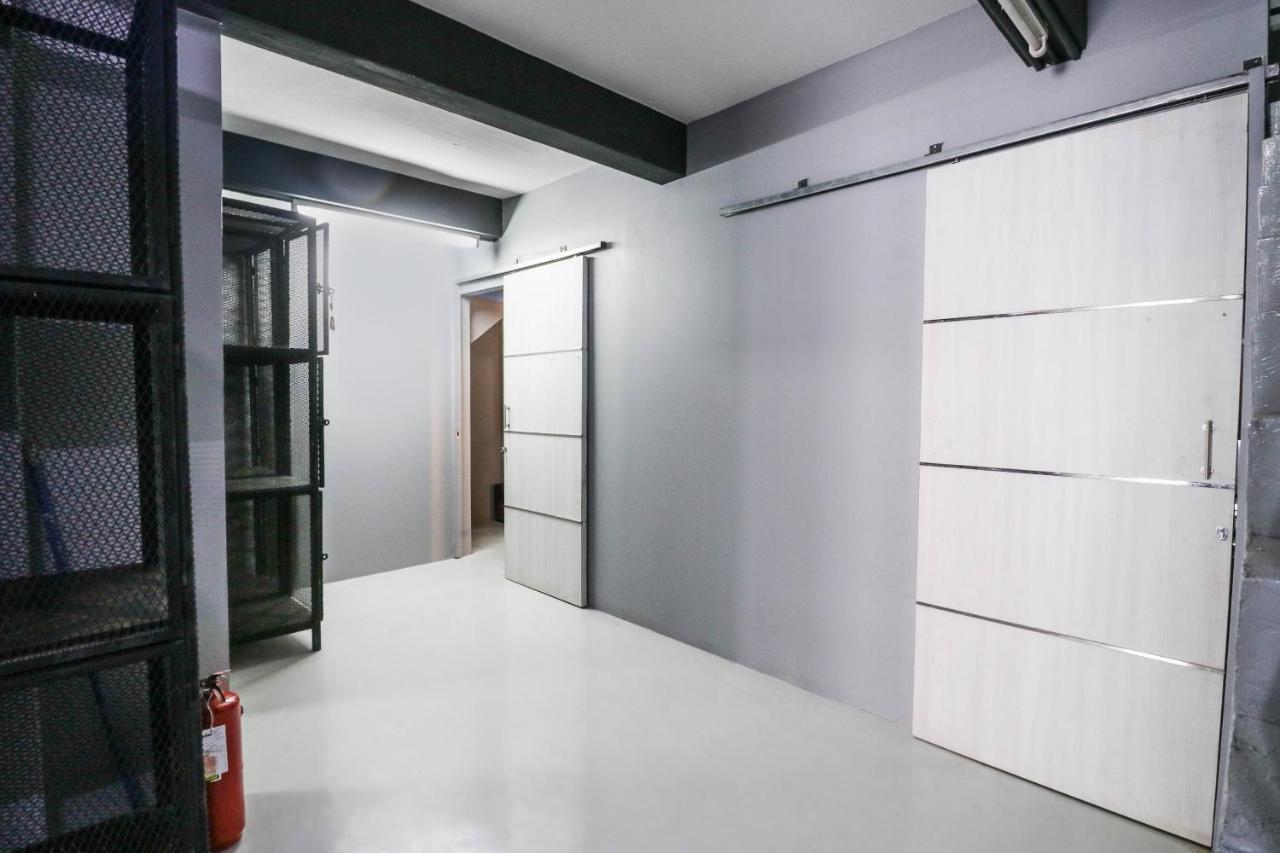 Oyo 823 Oliver'S Hostel (Adults Only) Ban Khlong Nang Li المظهر الخارجي الصورة