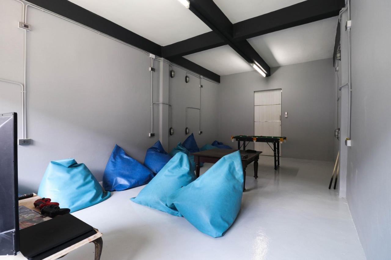 Oyo 823 Oliver'S Hostel (Adults Only) Ban Khlong Nang Li المظهر الخارجي الصورة